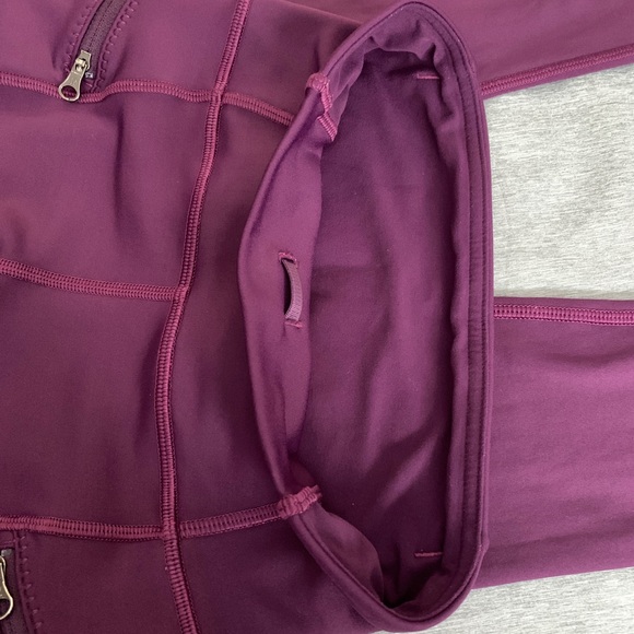 Lululemon First Mile Tech Tight - Picture 12 of 14